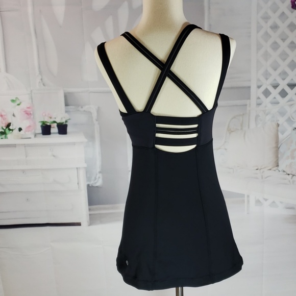 Lululemon tank cute strappy back - Picture 4 of 5